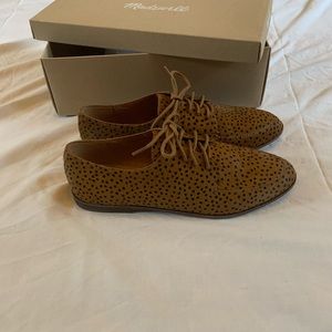NEW WITH BOX Madewell Lace Up Loafer in Spotted Calf Hair Size 8.5